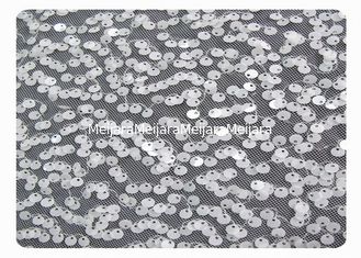 China Tela moldeada respetuosa del medio ambiente del cordón con las lentejuelas brillantes blancas CY-XP0003 proveedor