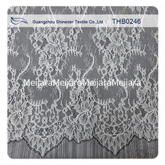 China Cordón blanco nupcial de Chantilly de la moda de nylon para los vestidos de boda proveedor