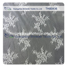 China Eco - ajuste de nylon nupcial blanco amistoso del cordón ajuste decorativo del cordón de 150 * de los 300CM proveedor