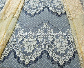 China Poliamida amarilla horneada a la crema y con pan rallado tela de nylon decorativa del cordón de la pestaña para el vestido de la noche (CY-DN0005) proveedor