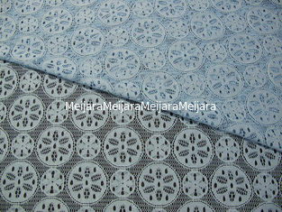 China Material de nylon del vestido del diseño del copo de nieve de la tela del cordón del algodón del azul real proveedor