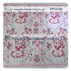China Las flores enrrollaron con la tela del cordón de la quemadura de Polyester&amp;Cotton de la vid para el vestido/la ropa de las señoras proveedor