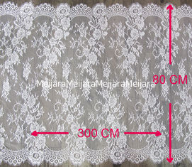 China Ajuste decorativo blanco del cordón de la pestaña con la anchura CY-HB0460 de los 80cm proveedor