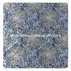 China Tela floral azul del cordón del guipur de Chantilly de la flor blanca del oro de la moda proveedor