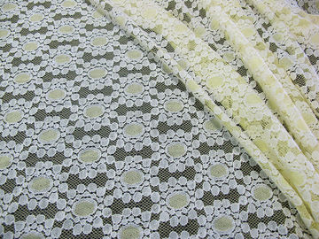 Floral de nylon del punto de la tela del cordón del algodón amarillo suave hecho punto para el vestido CY-DK0034 del cordón proveedor