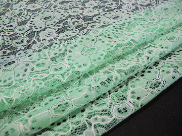 Estampado de plores bordado nilón durable de encargo del verde de la tela del cordón del algodón proveedor