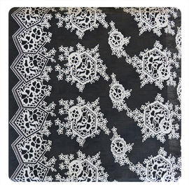 Tela floral negra hermosa del cordón del algodón del poliéster, tela suiza del cordón de la moda proveedor