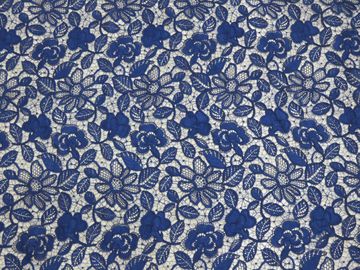 Trabajo hecho a mano bordado floral de la tela del cordón del cordón del azul real para el vestido de la mujer proveedor